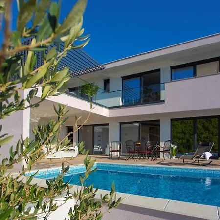 Luxury Villa Blue Lagoon Villa In Makarska, Private Pool Villa *